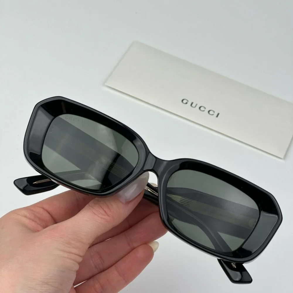 Gucci GG1531SK 001 BRAND NEW Sunglasses Black Grey Unisex Rectangle